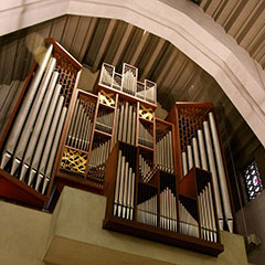 A picture of Saint Joseph's Oratory organ in Montréal.